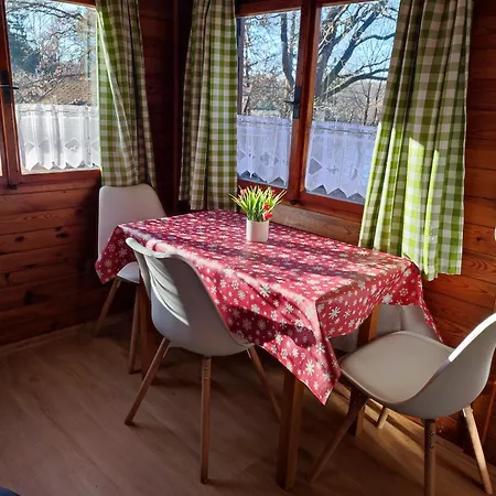 The Hideaway Lodge *